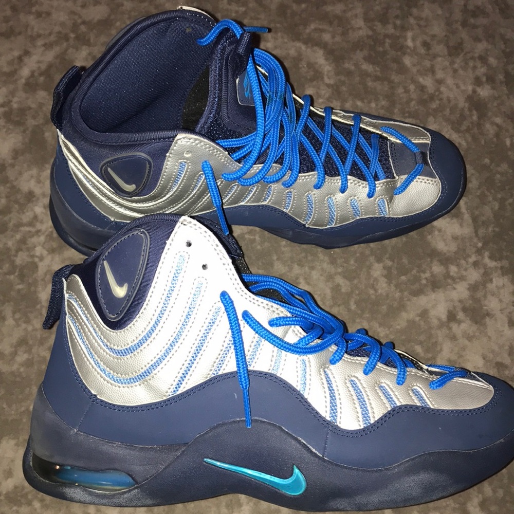 Nike Air Bakin “Midnight Navy/Midnight Silver) Sz9